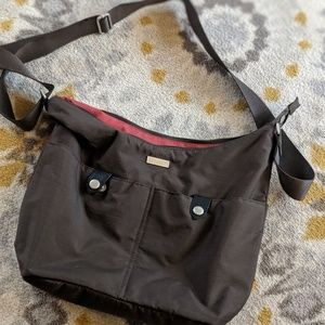 Gray hobo style baggallini purse